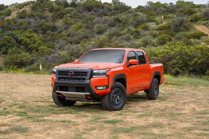 2025 Nissan Frontier-13-1