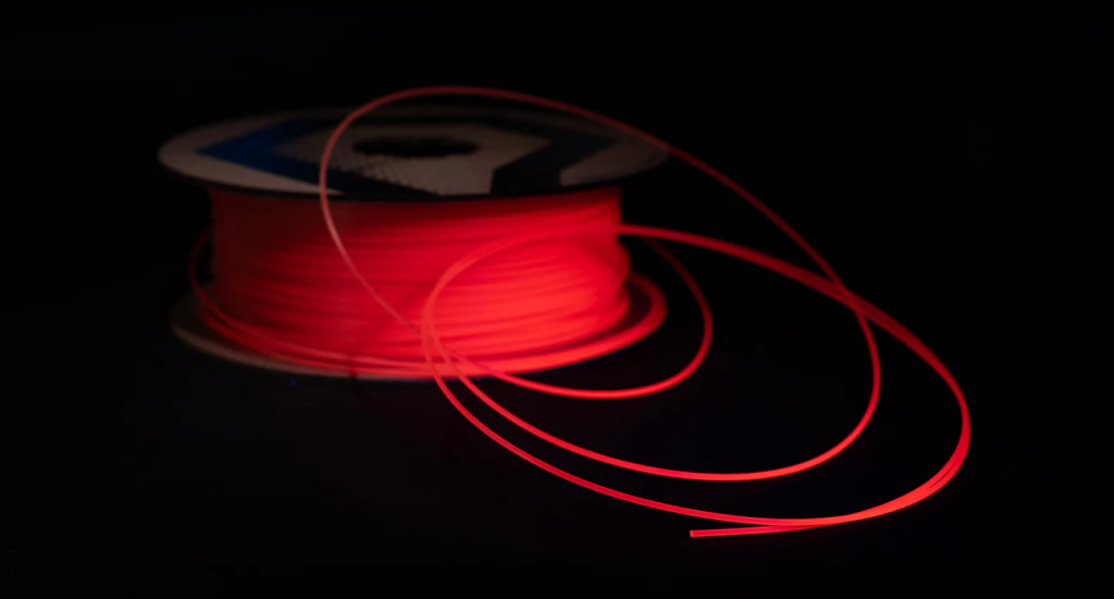 Filamento de puntos cuánticos. Imagen vía Protopasta.