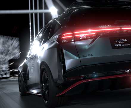 Nissan Aura Nismo RS Concept dinámico (8)
