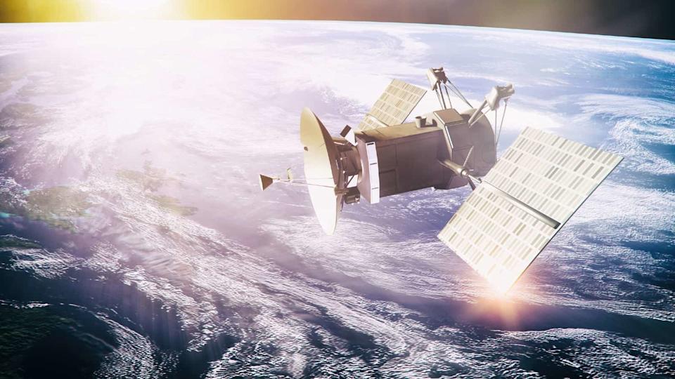 Satélite en el fondo del planeta.