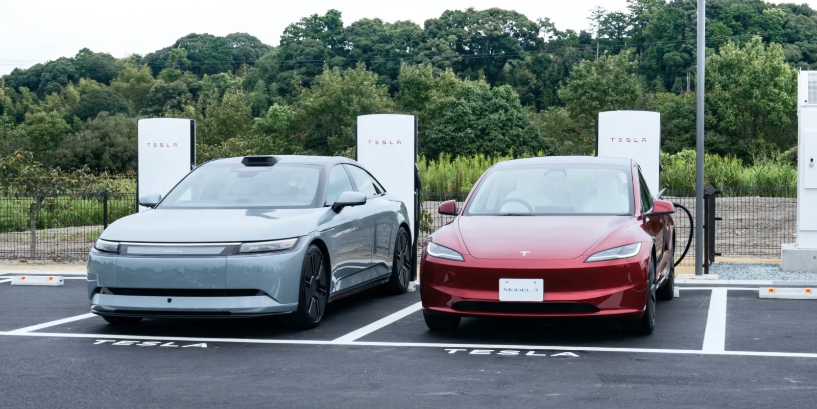 Compresor AFEELA NACS tesla