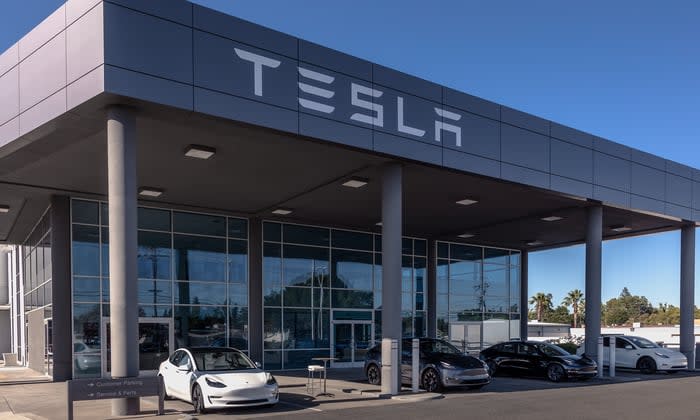 Centro de servicio Tesla. 